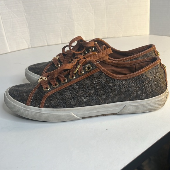 Womens Size 7.5 Michael Kors Lace Up Brown Signature Sneakers - Picture 4 of 10